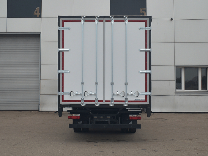 Шторный фургон Dongfeng C120L